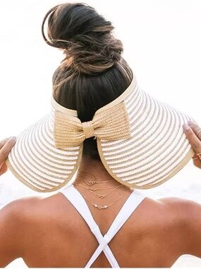 NWOT Striped Straw Bow Visor - White & Tan